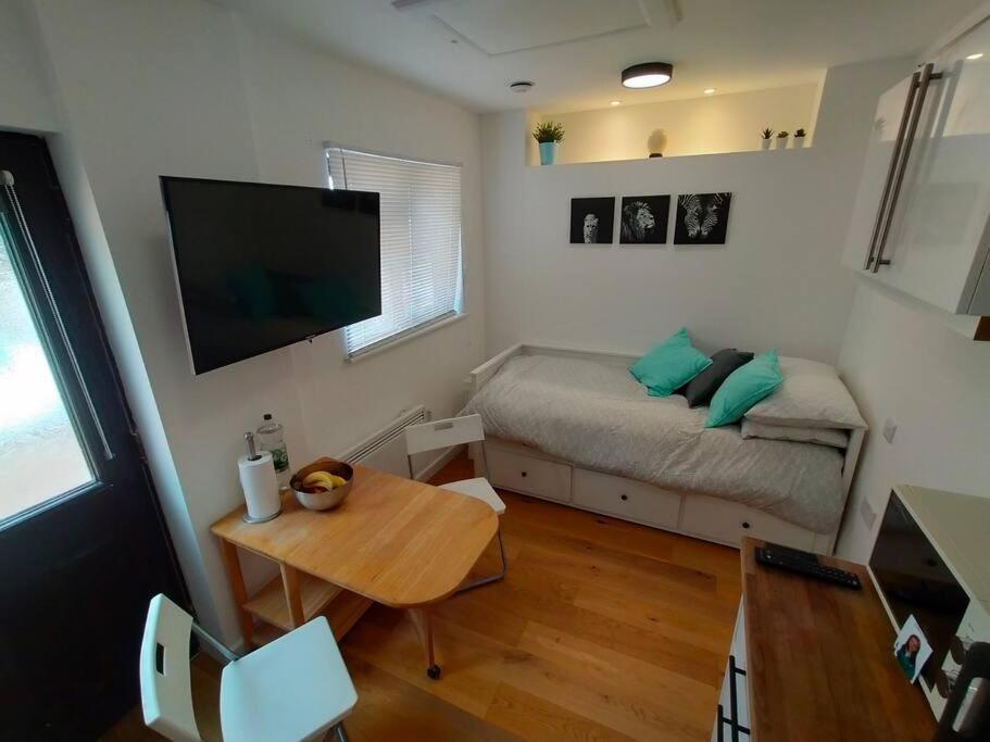 Appartement Private Self Contained Self Catering Flat à Bristol Extérieur photo