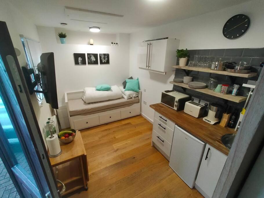 Appartement Private Self Contained Self Catering Flat à Bristol Extérieur photo